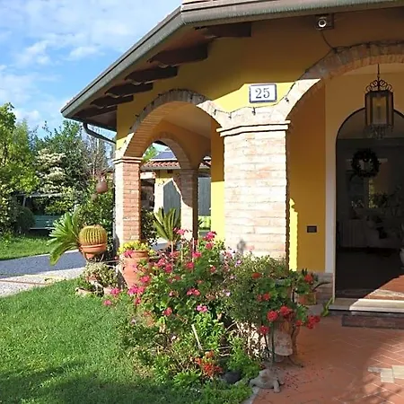 Il Sentiero Del Cuore Bed and Breakfast Ραβένα